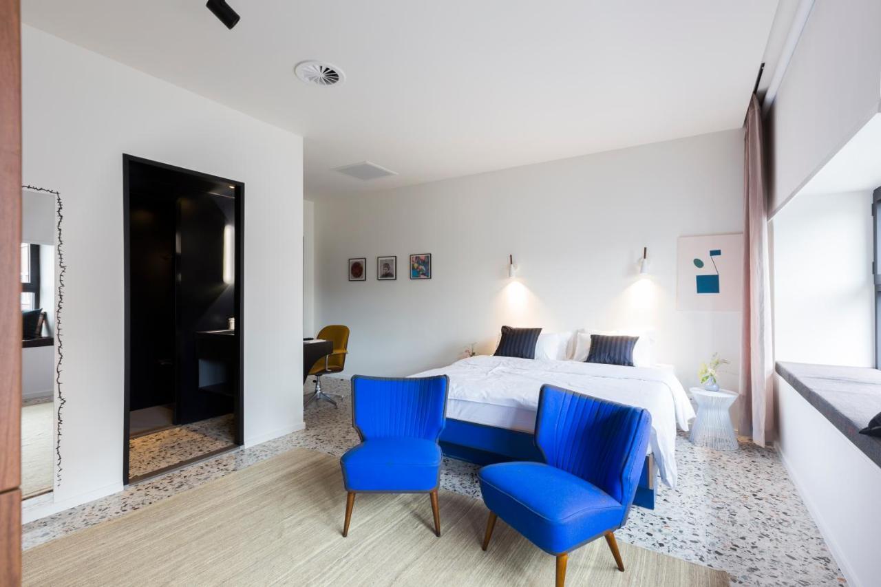 Yust Liege Hotell Exteriör bild