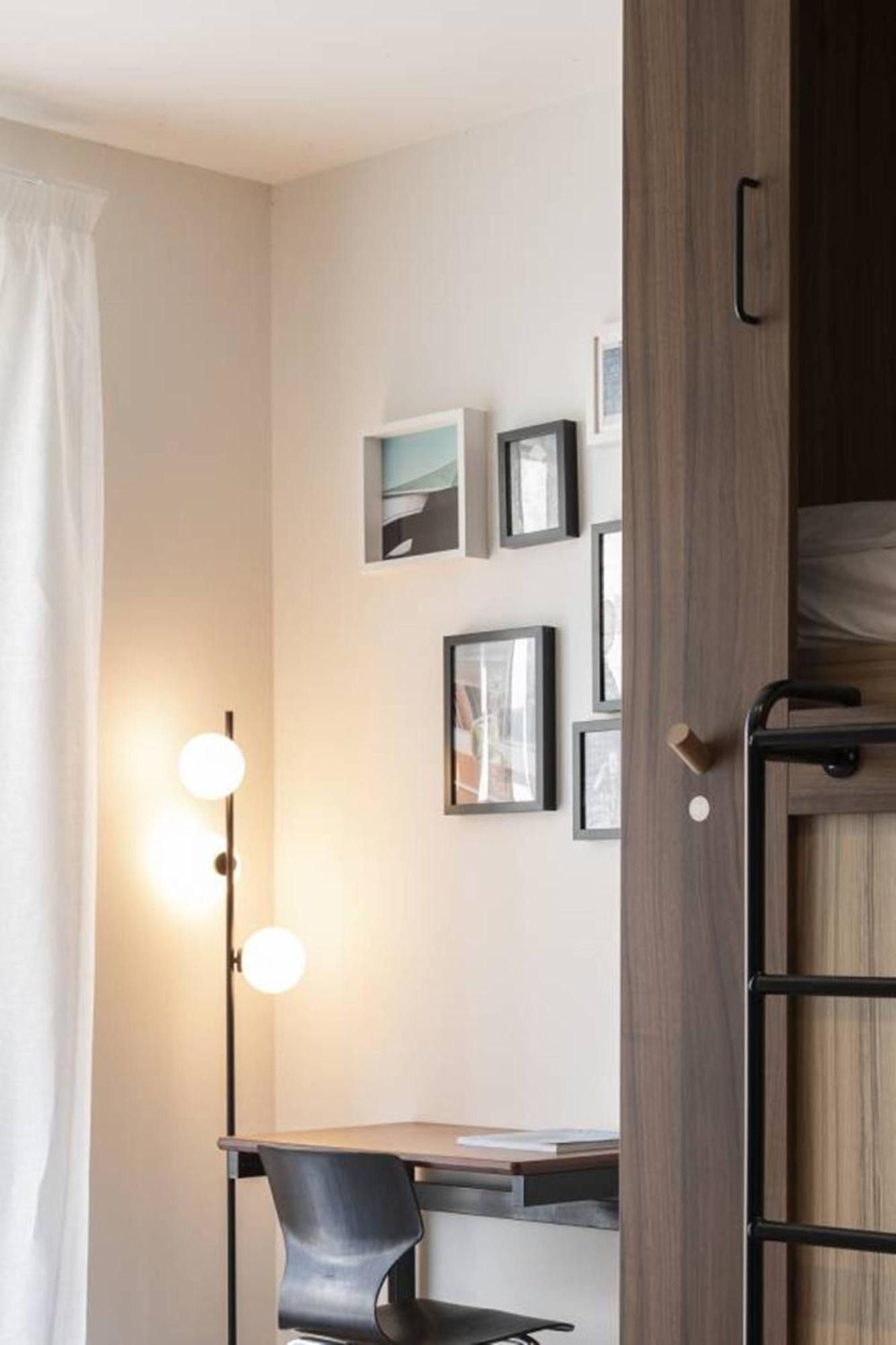 Yust Liege Hotell Rum bild